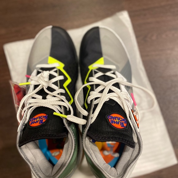 Brand new Lebrun James XVIII Low! Space Jam Edition sz 10.5 - Picture 14 of 14